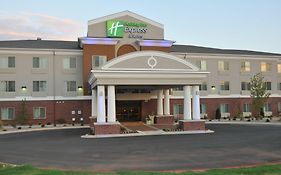 Holiday Inn Express in Clinton Ok